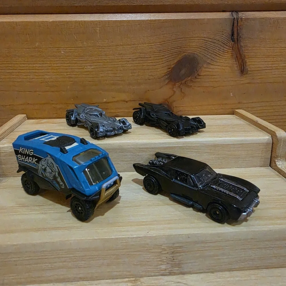 4 Piece DC Batman Hot Wheels Loose Bundle Batmobile x3 and King Shark Van.